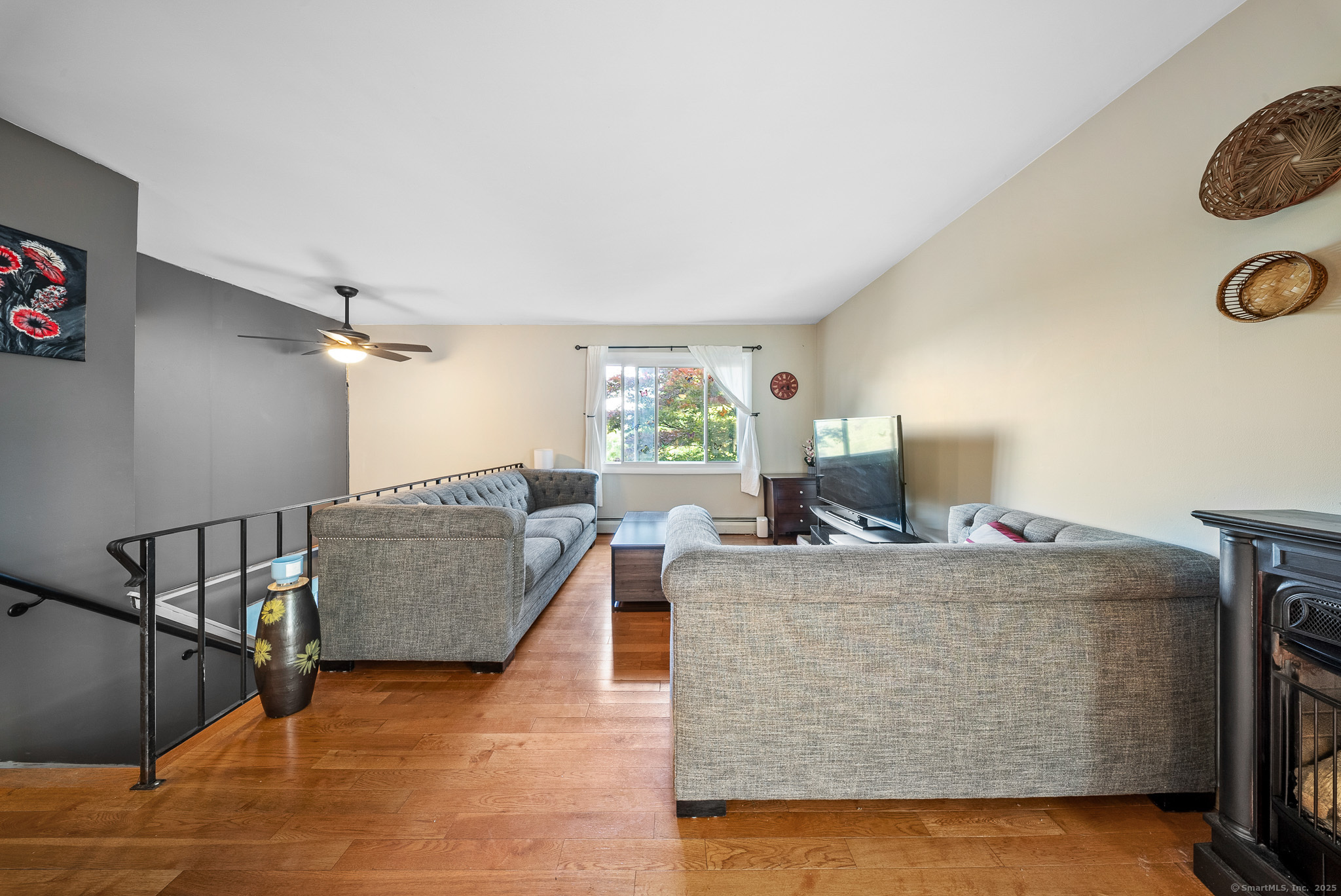 3 Celentano Drive