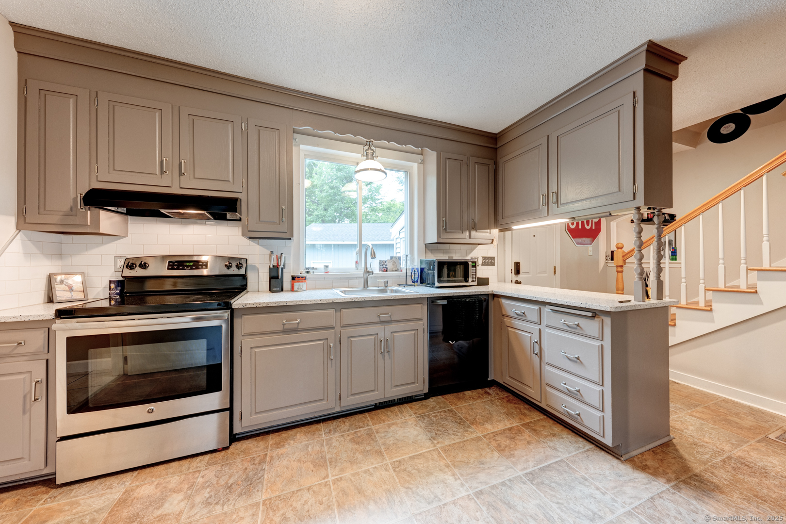 140 College Avenue, Torrington, Connecticut image 13