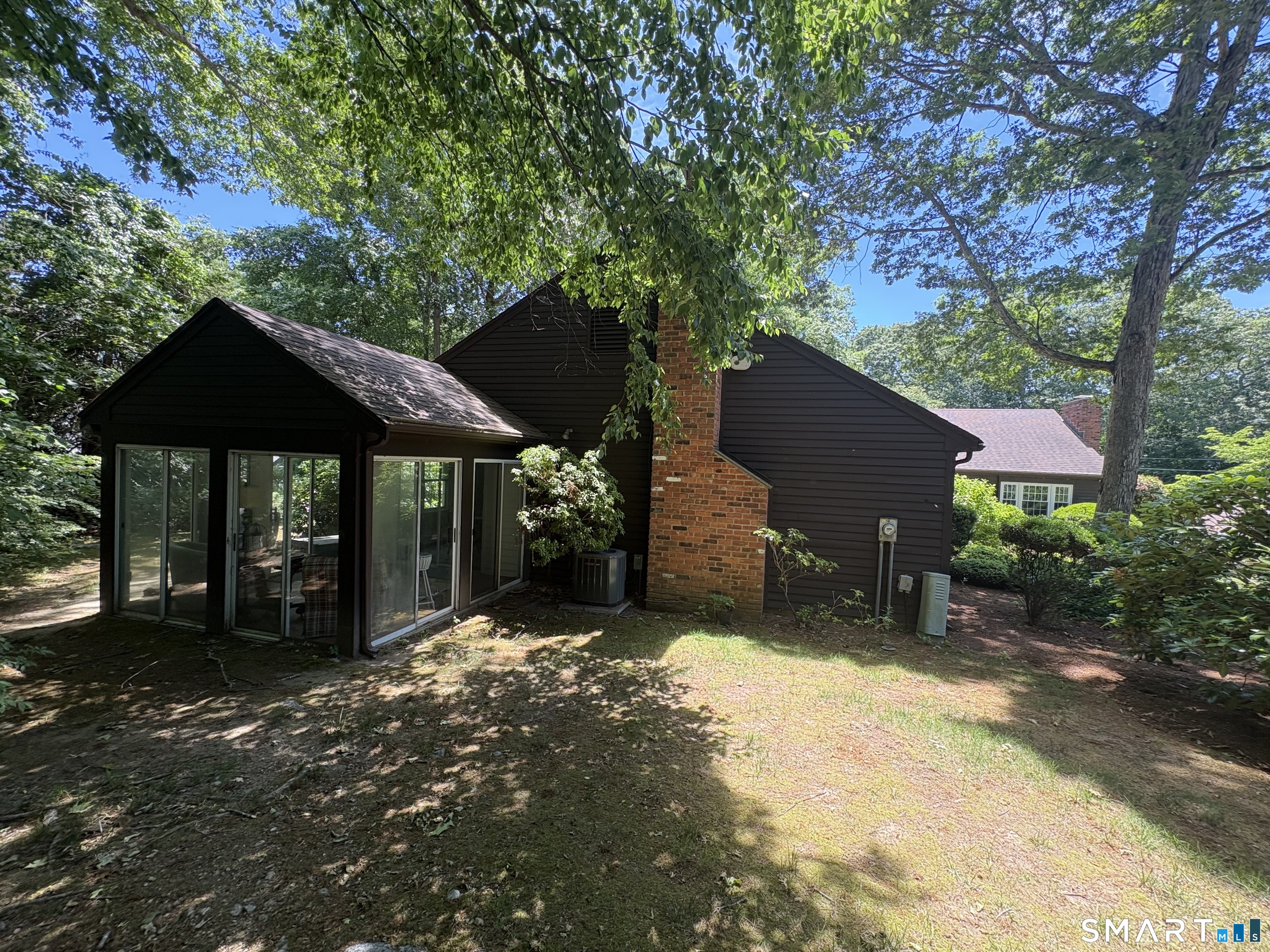 6 Ladshaw Drive 6