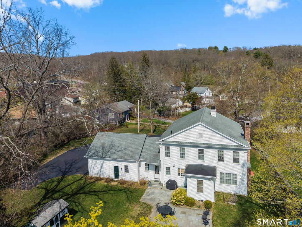 Photo of 1 Coles Court, Norwich, CT 06360 (MLS # 24160263)