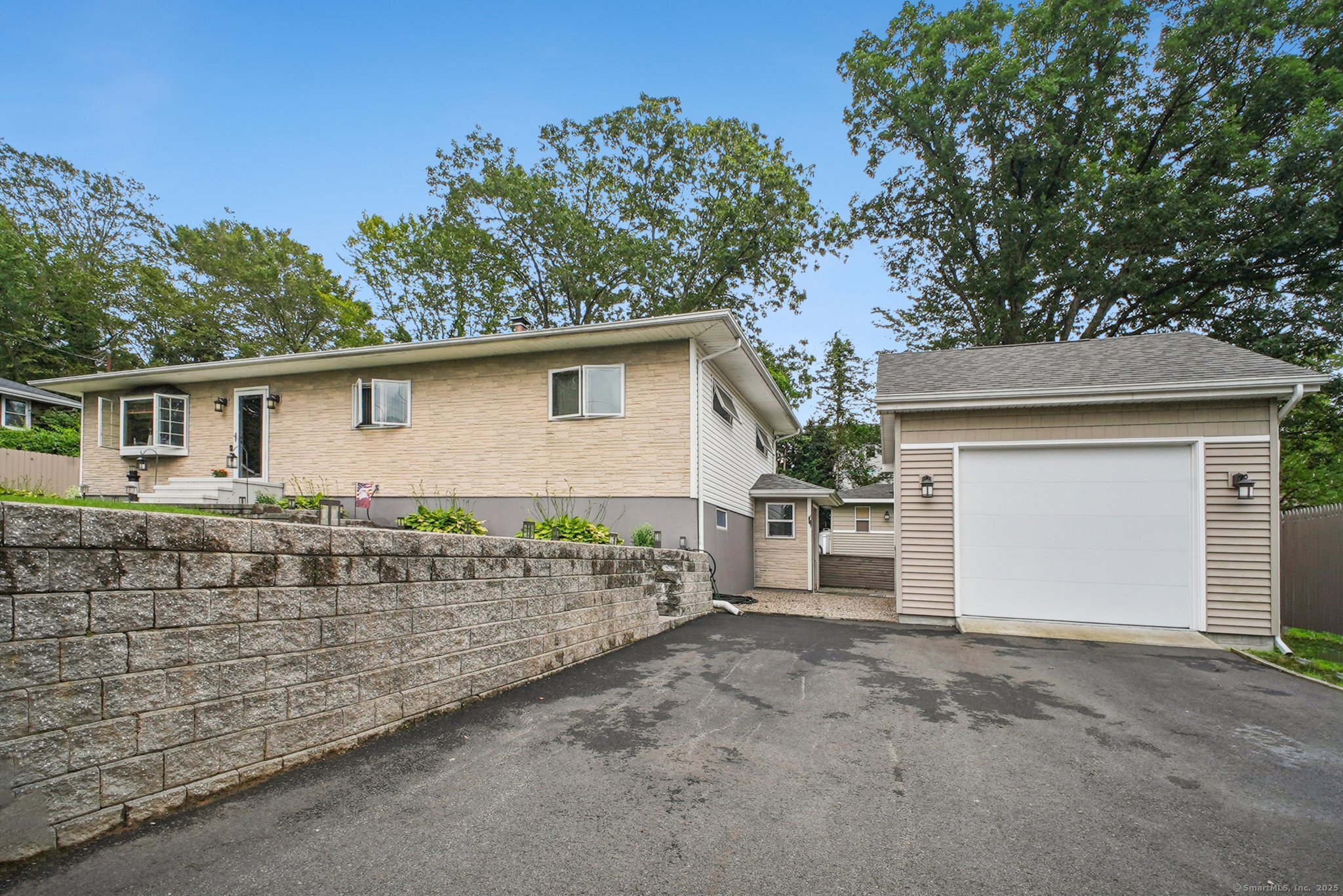 72 Providence Avenue