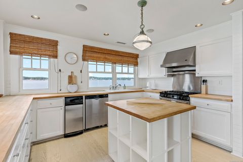 Tiny photo for Potato Island, Branford, CT 06405 (MLS # 24148103)