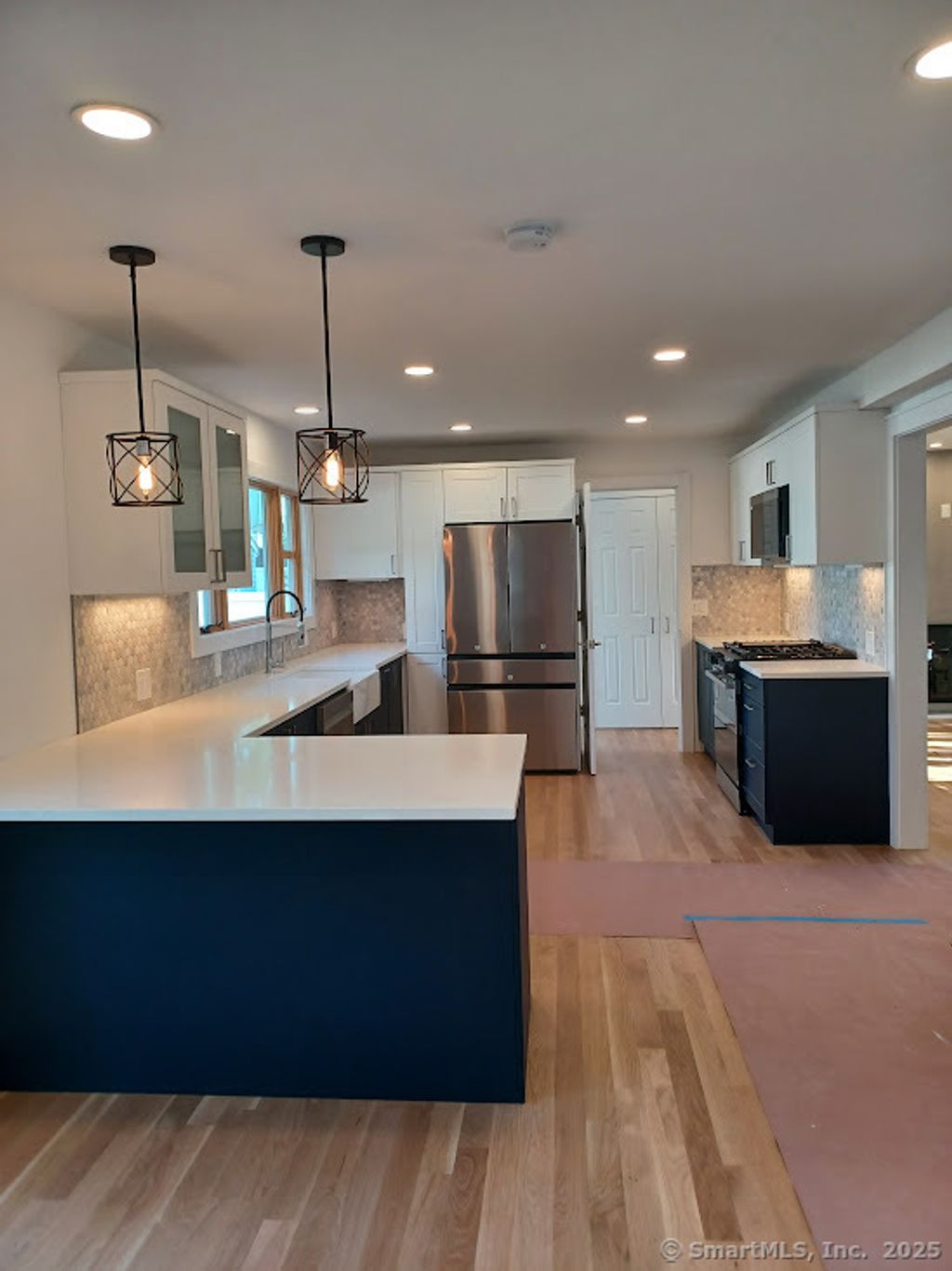 Photo of 105 Houston Terrace, Stamford, CT 06902 (MLS # 24103372)