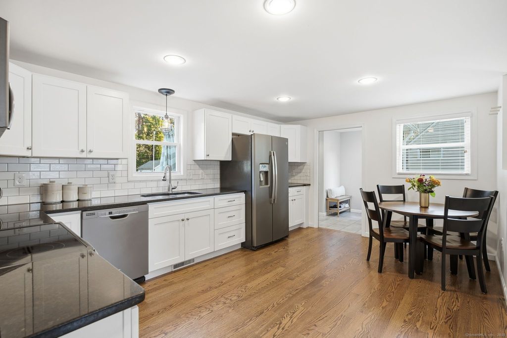 Photo of 12 Concord Terrace, Enfield, CT 06082 (MLS # 24135637)