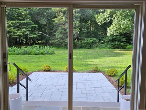 A home in New Canaan