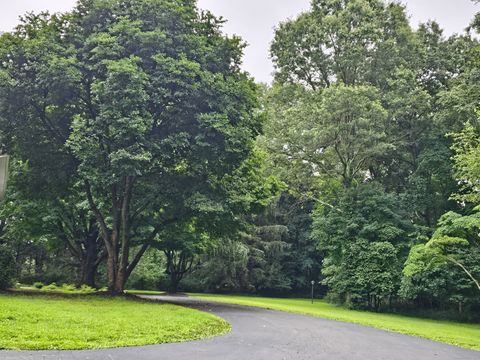 A home in New Canaan