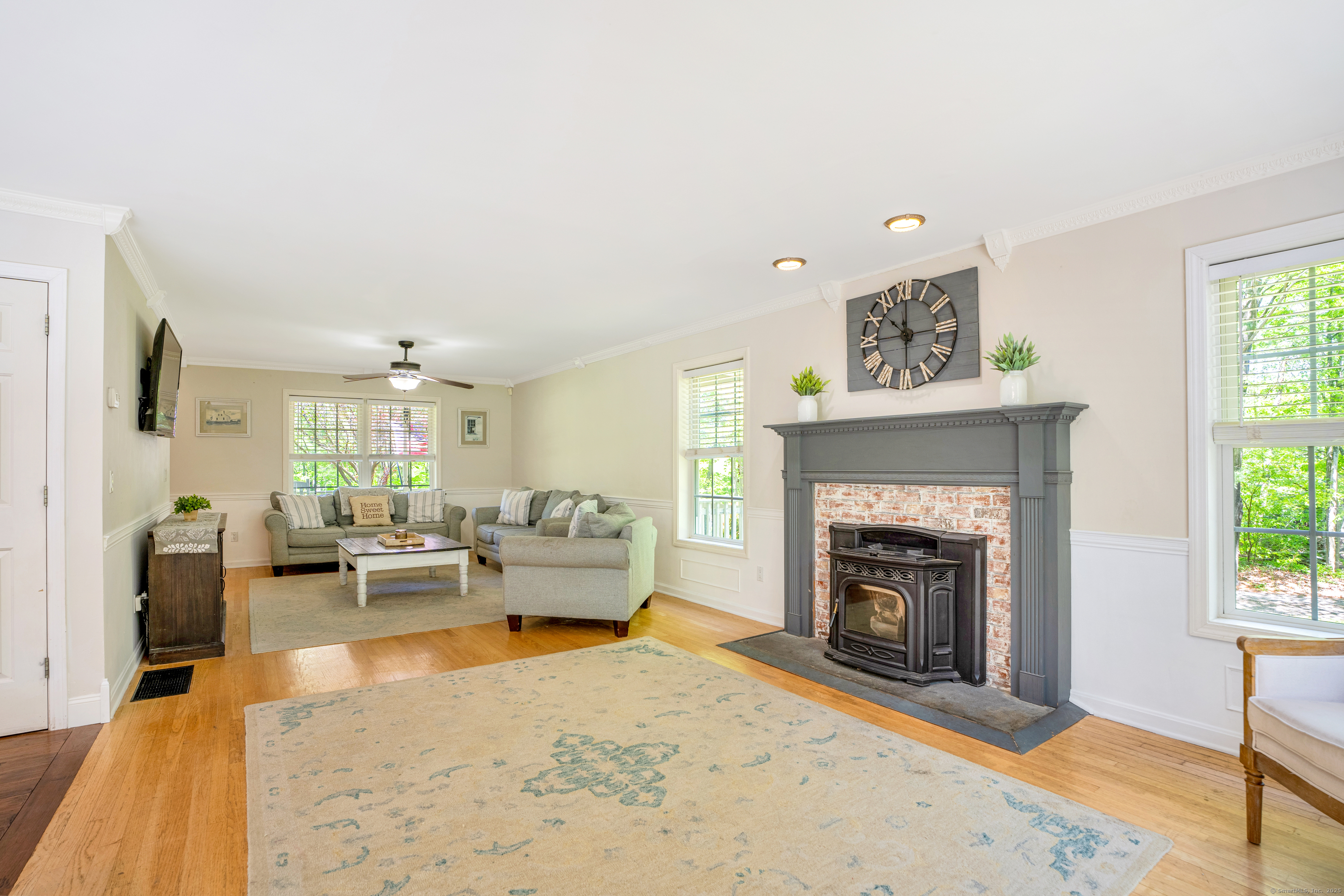 67 Blue Trail Drive, Thomaston, Connecticut image 18