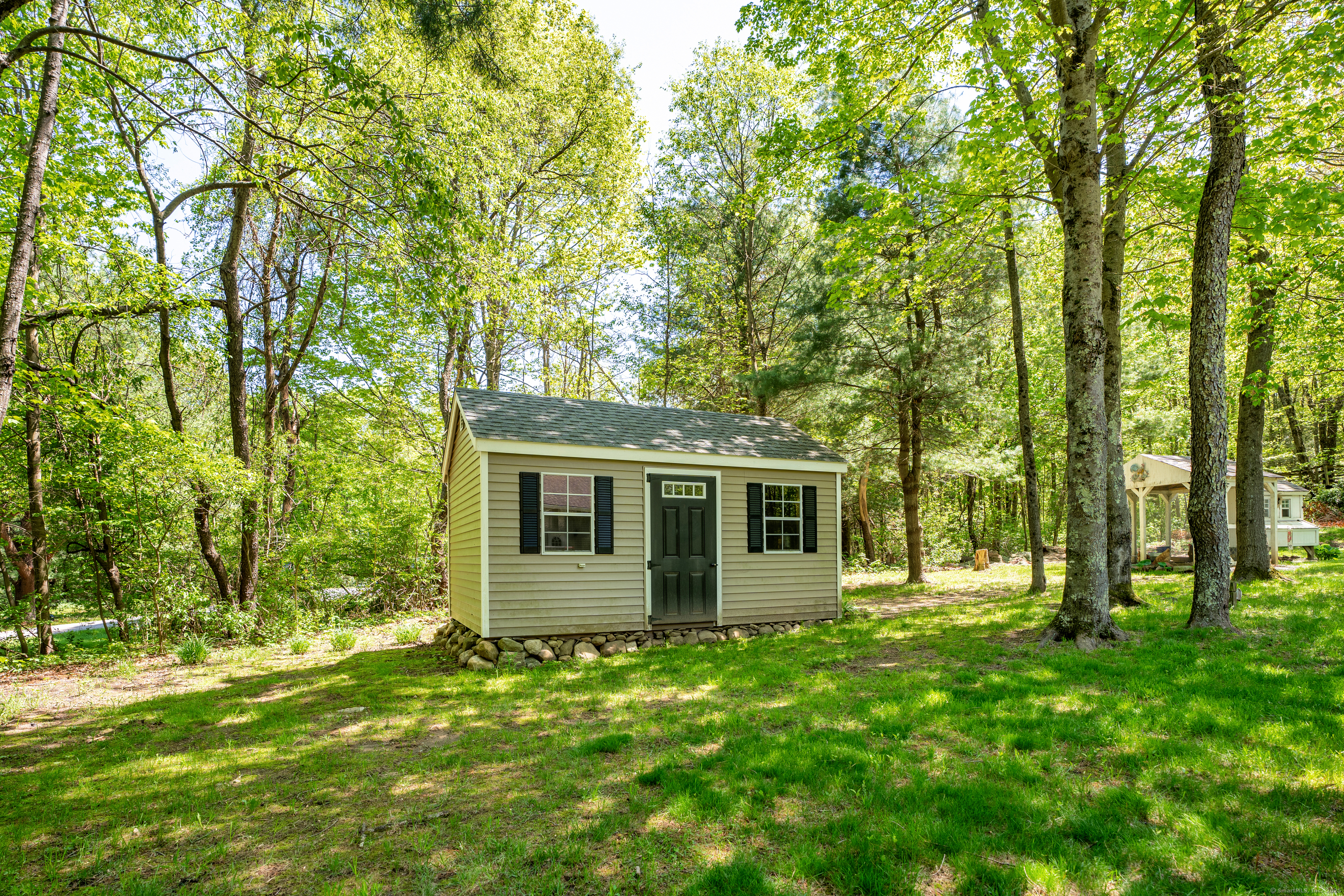 67 Blue Trail Drive, Thomaston, Connecticut image 38