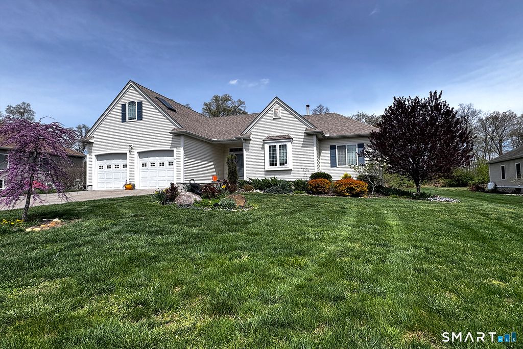 Photo of 6 Flanders Woods Lane #6, Coventry, CT 06238 (MLS # 24171522)