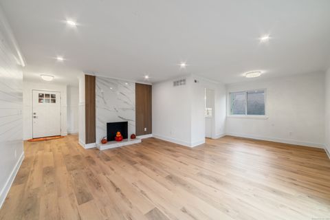 Tiny photo for 89 Heritage Village #D, Southbury, CT 06488 (MLS # 24134633)