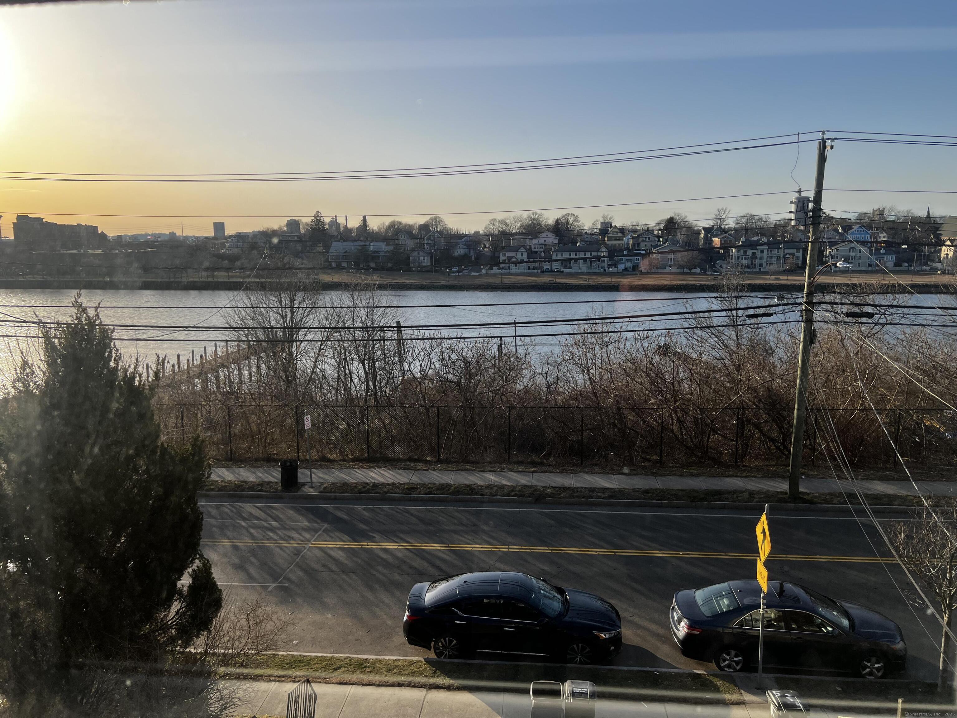 533 Quinnipiac Avenue