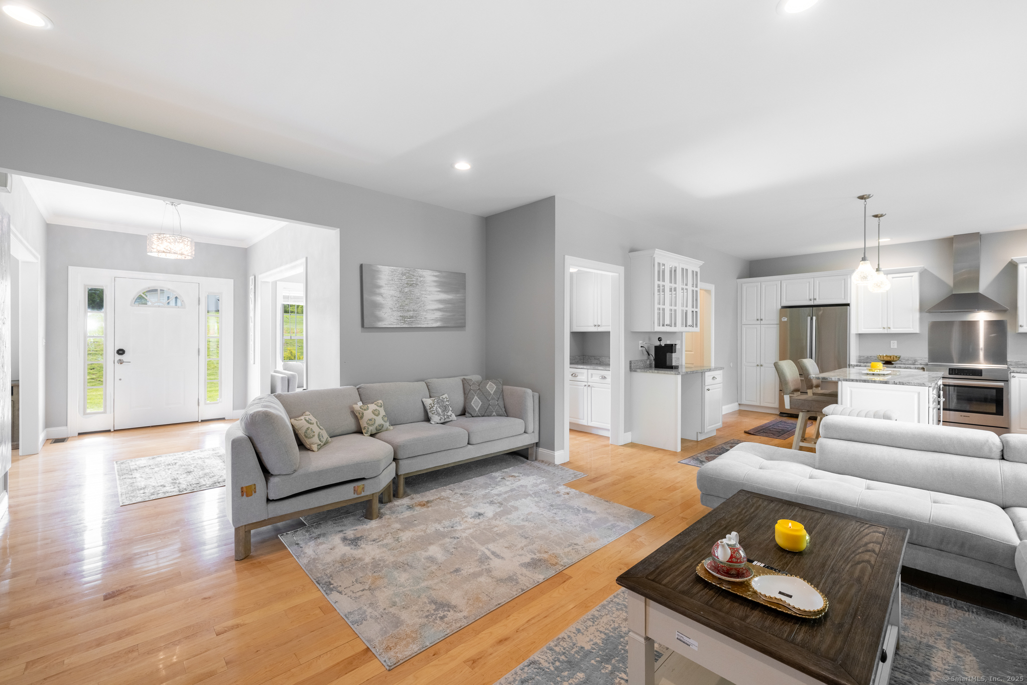 32 Salmon Run, East Hampton, Connecticut image 3