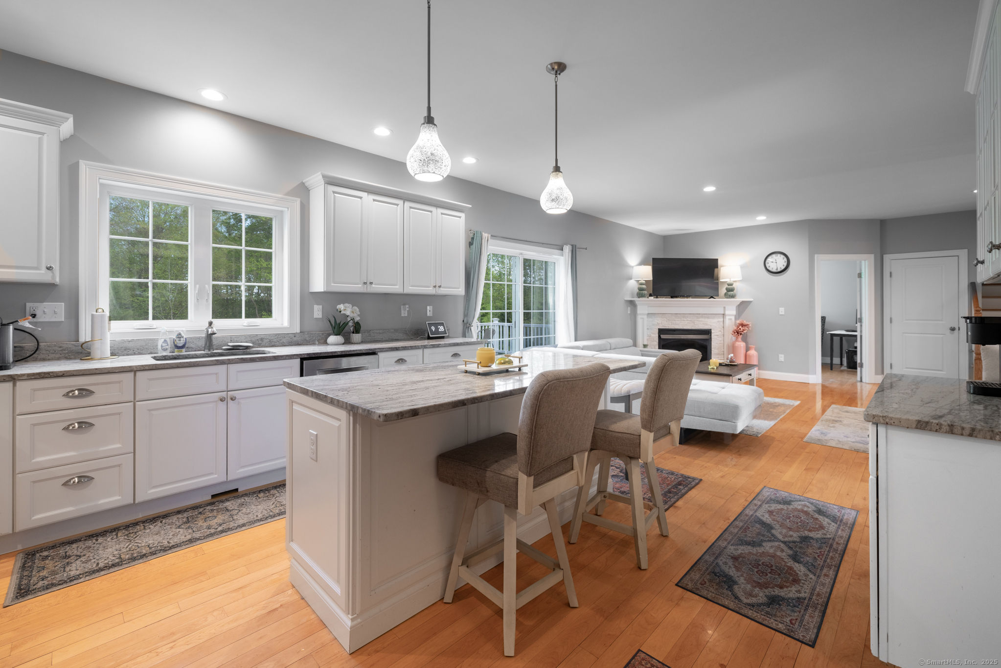 32 Salmon Run, East Hampton, Connecticut image 7