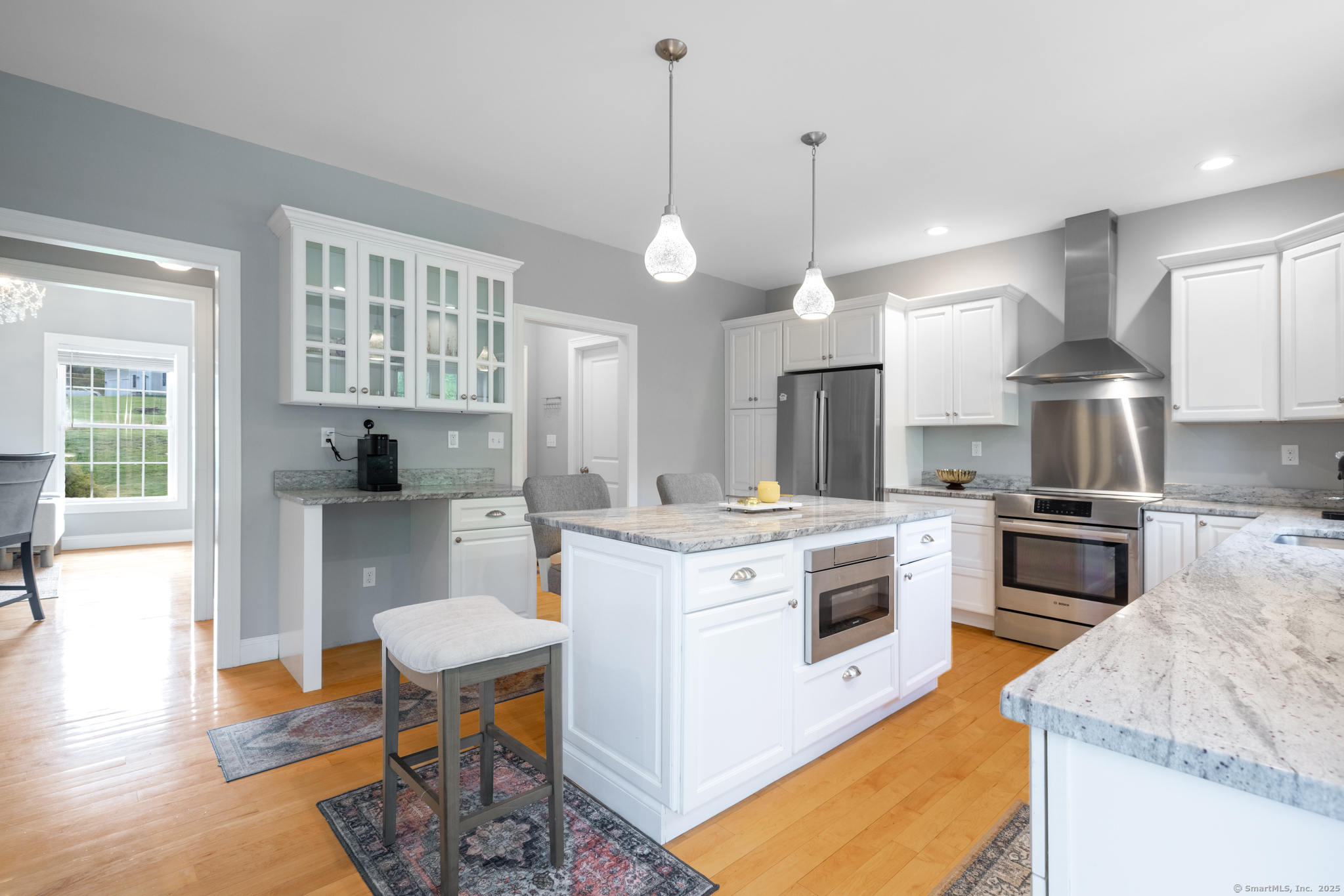 32 Salmon Run, East Hampton, Connecticut image 6