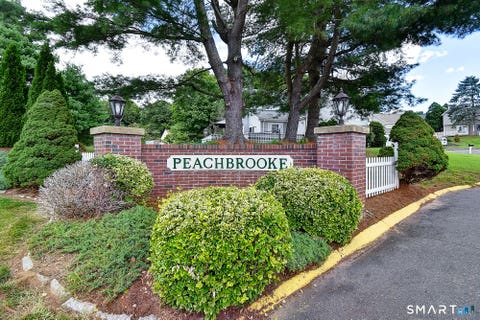 Photo of 7 Bittersweet Lane #7, South Windsor, CT 06074 (MLS # 24202200)