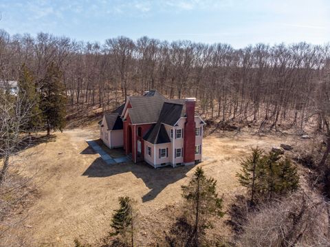 A home in Griswold