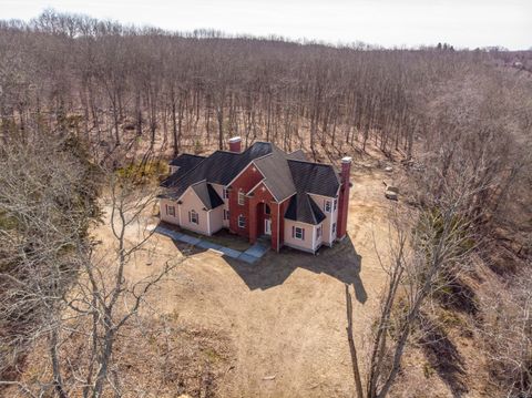 A home in Griswold