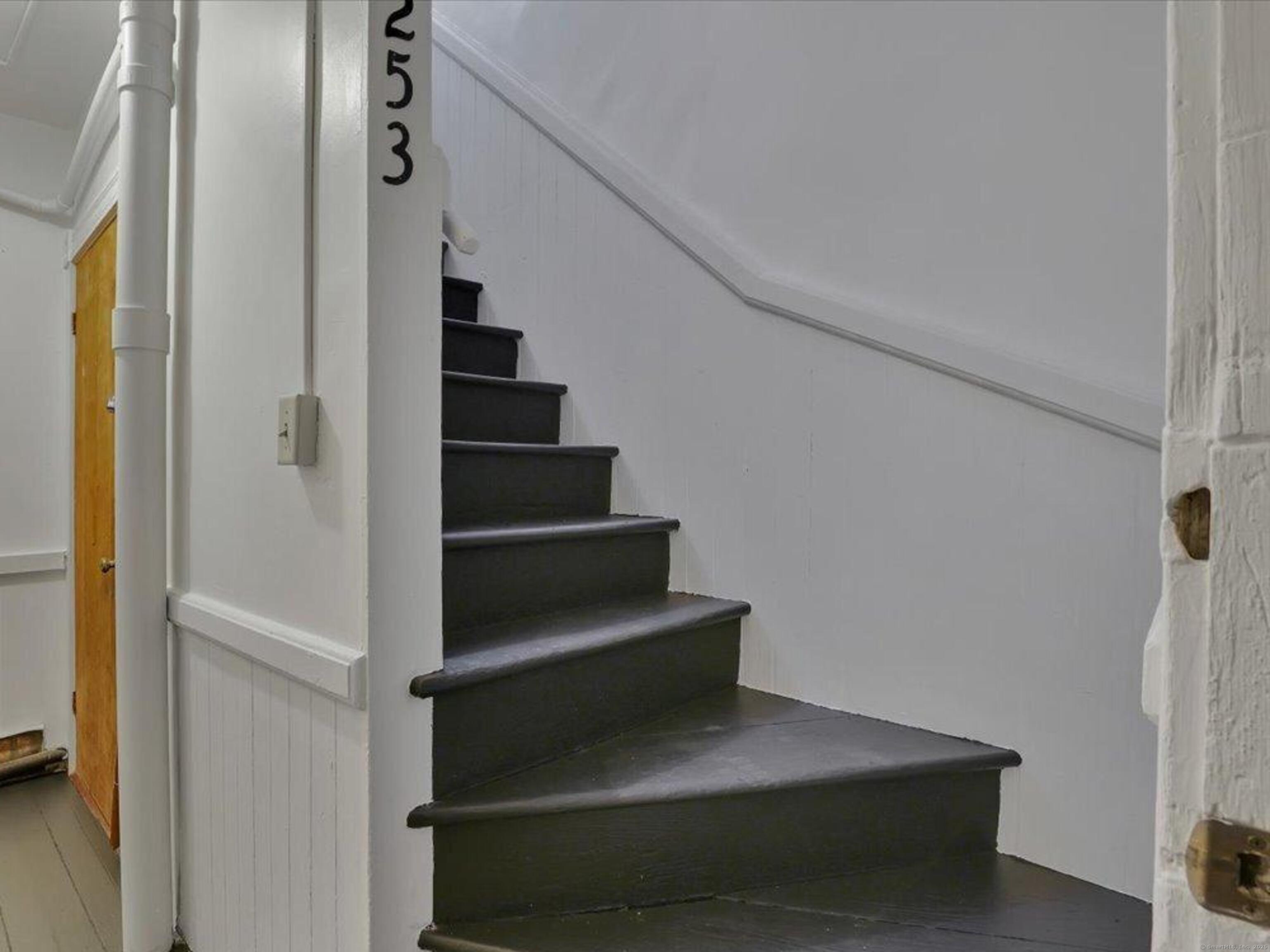 Windham, Connecticut 06226, United States, 12 Bedrooms Bedrooms, ,4 BathroomsBathrooms,Residential,Active,158491