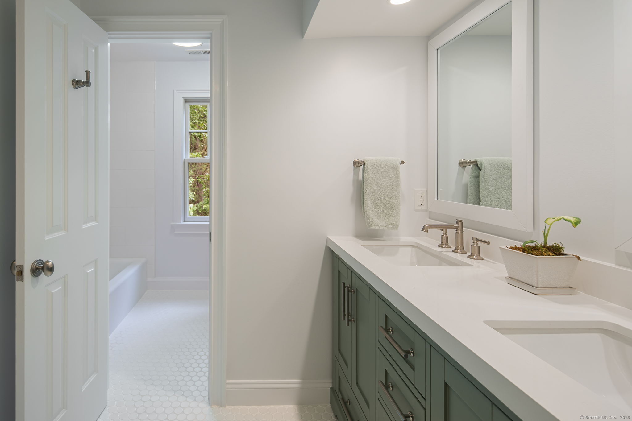 63 Fitch Lane, New Canaan, Connecticut image 25