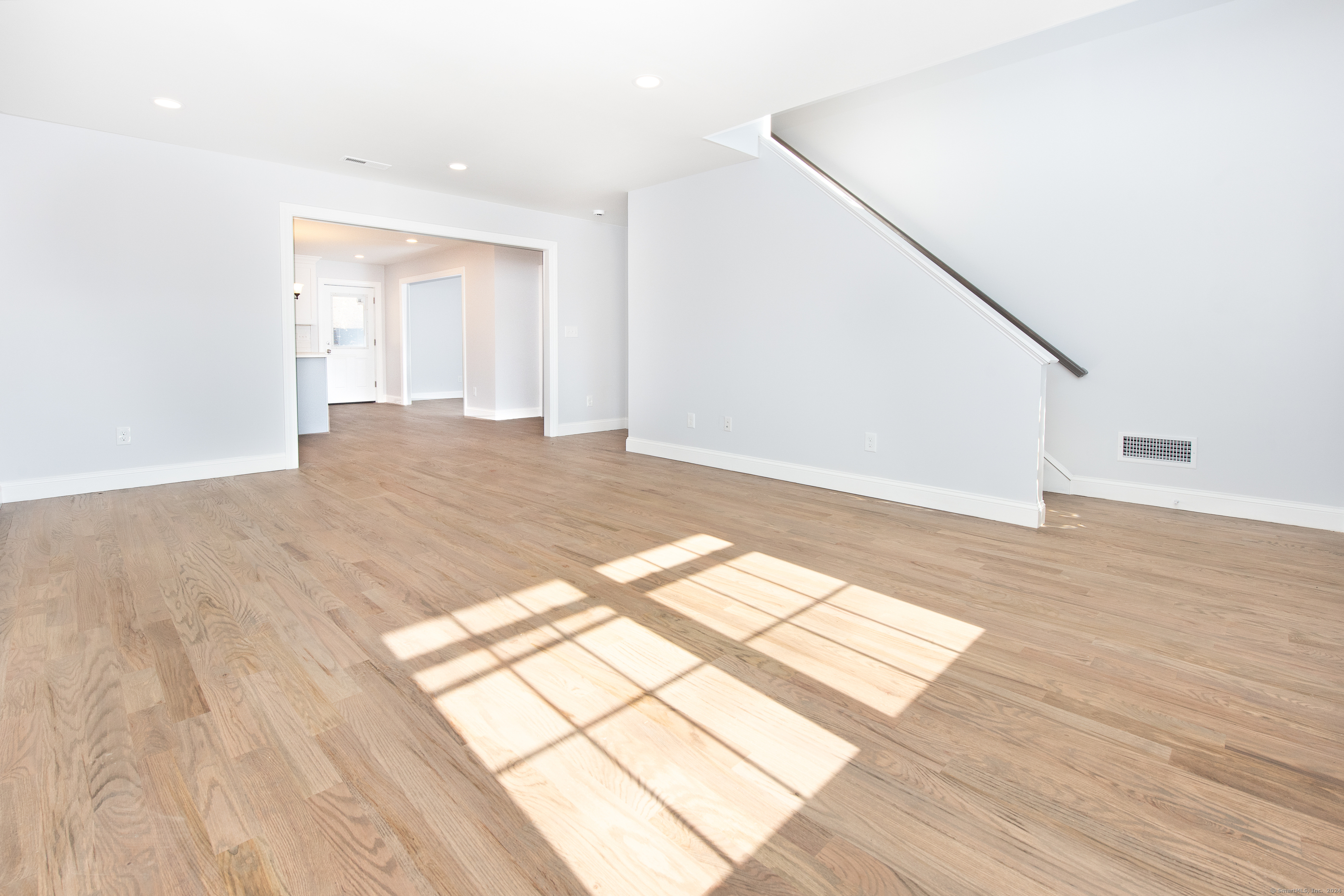 480 Alba Avenue, Bridgeport, Connecticut image 13