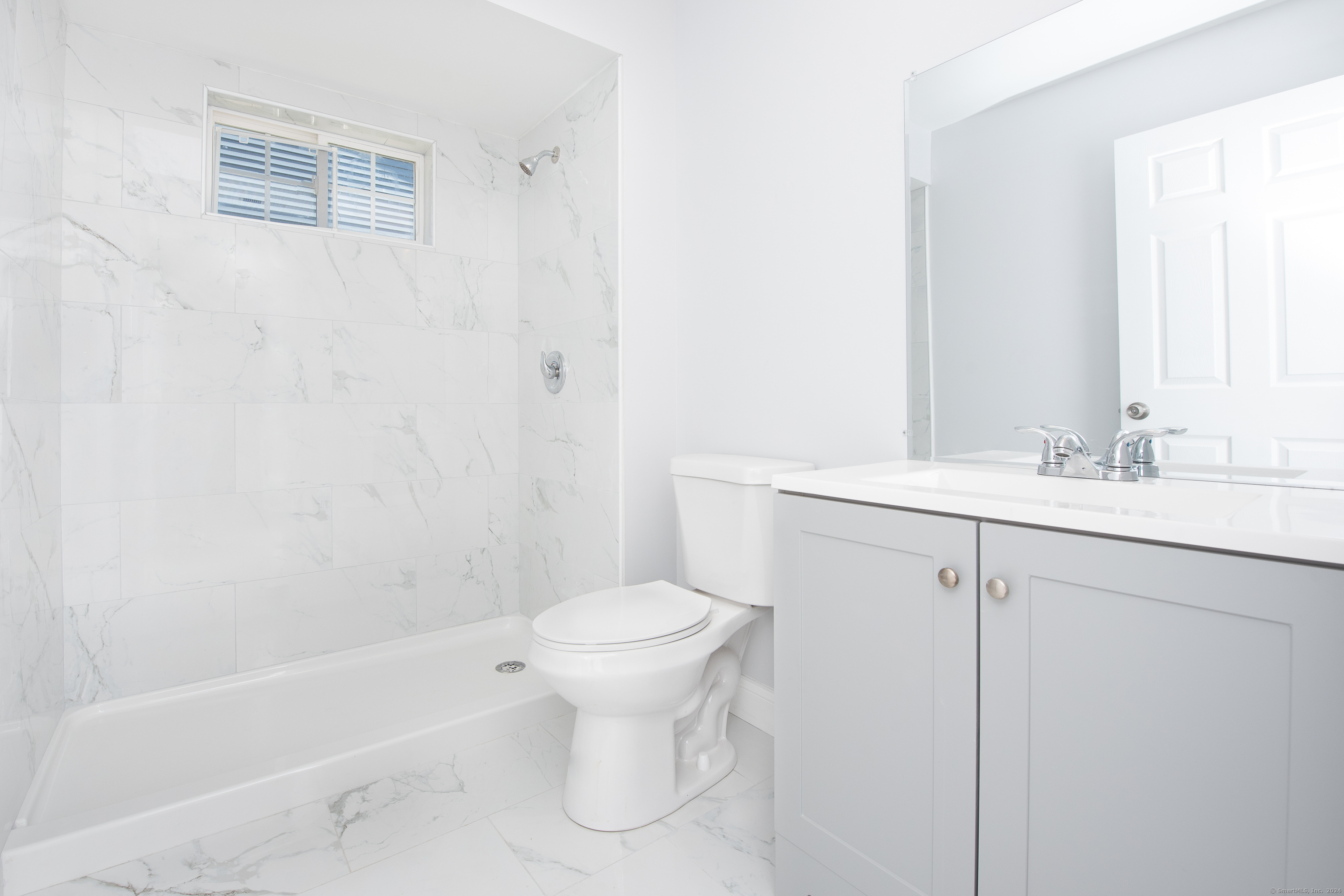 480 Alba Avenue, Bridgeport, Connecticut image 12