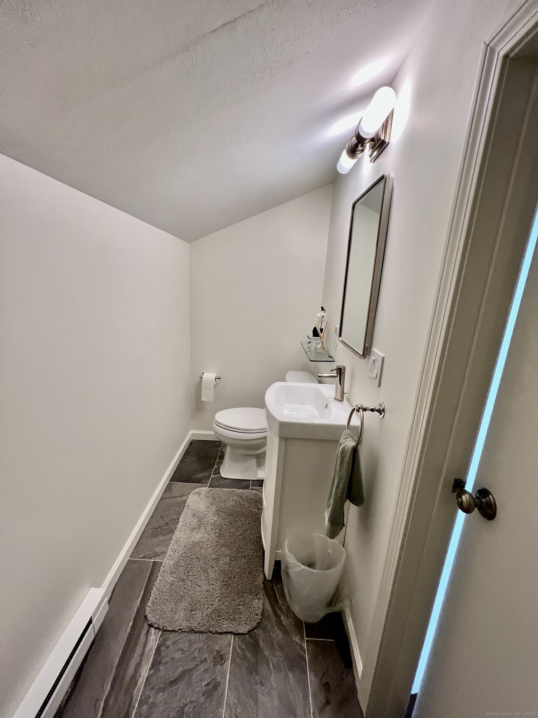 401 Trailsend Drive, Torrington, Connecticut image 33