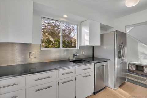 Tiny photo for 9 Heather Court #9, Woodbury, CT 06798 (MLS # 24142168)