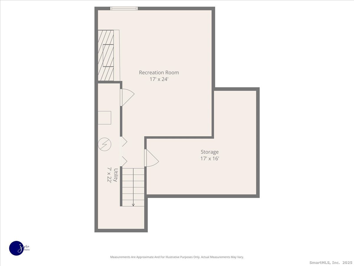 Woodbury, Connecticut 06798, United States, 2 Bedrooms Bedrooms, ,3 BathroomsBathrooms,Residential,Active,248845