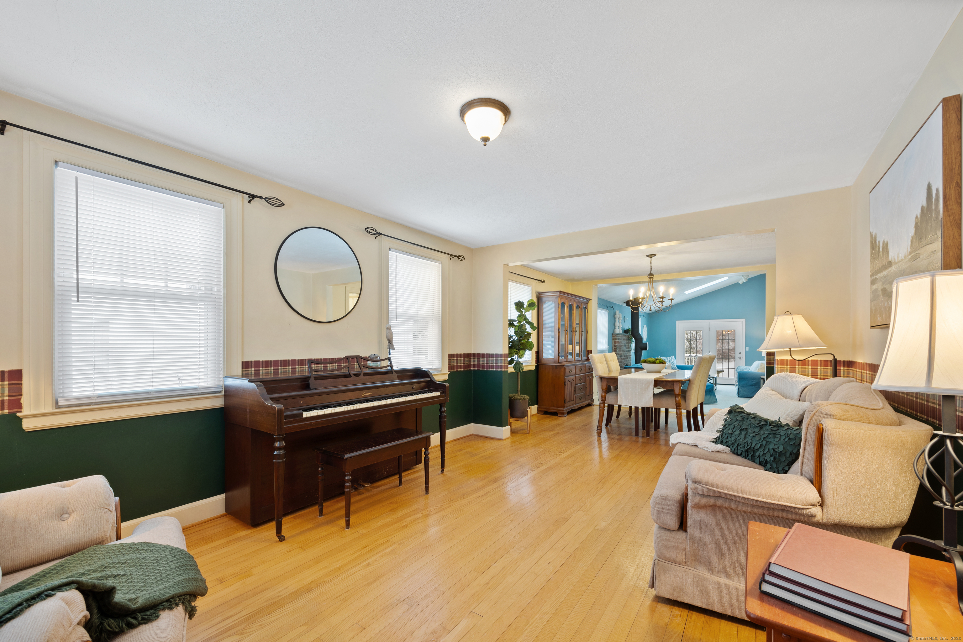 373 Eddy Glover Boulevard, New Britain, Connecticut image 3