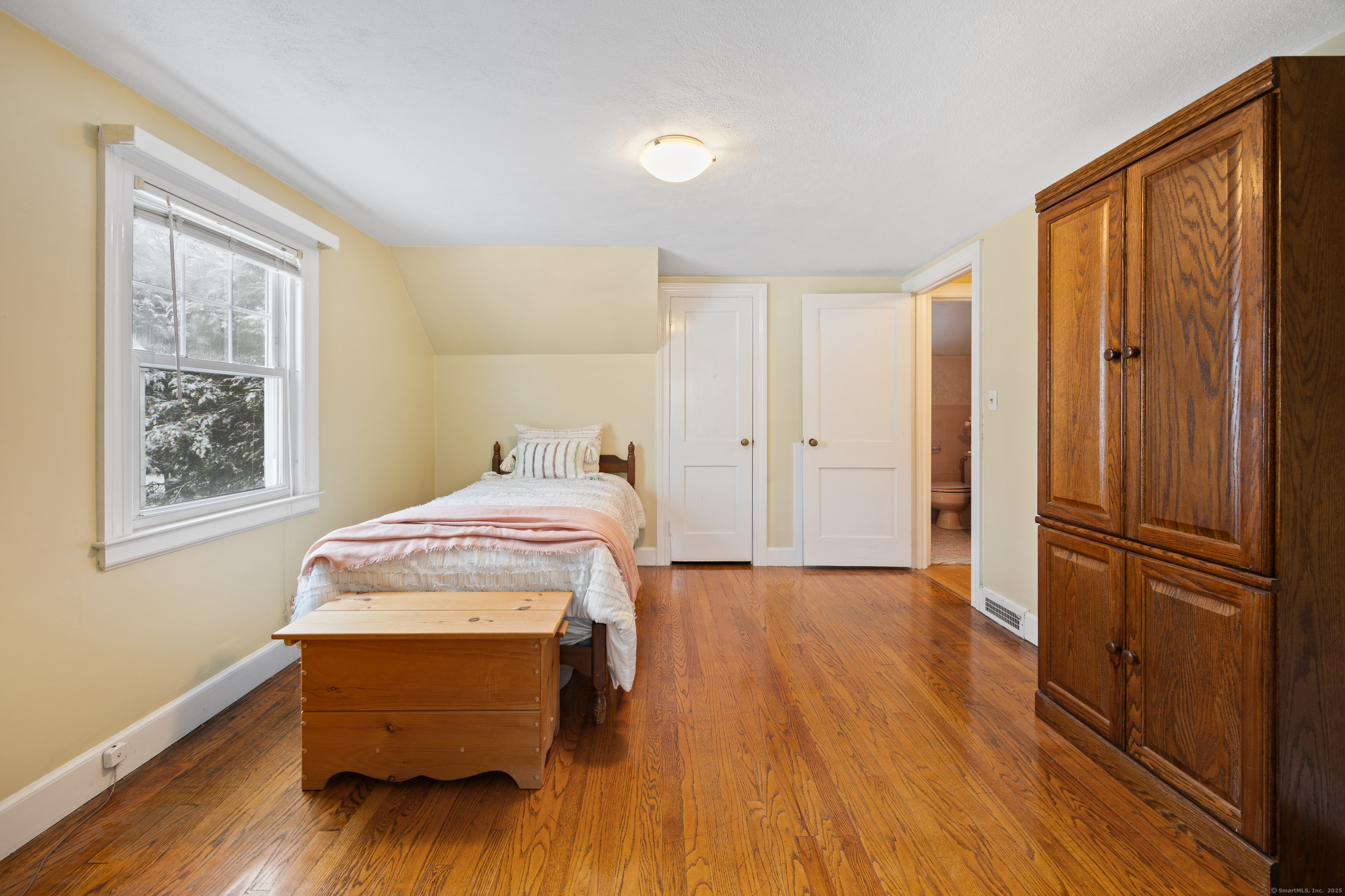 373 Eddy Glover Boulevard, New Britain, Connecticut image 23