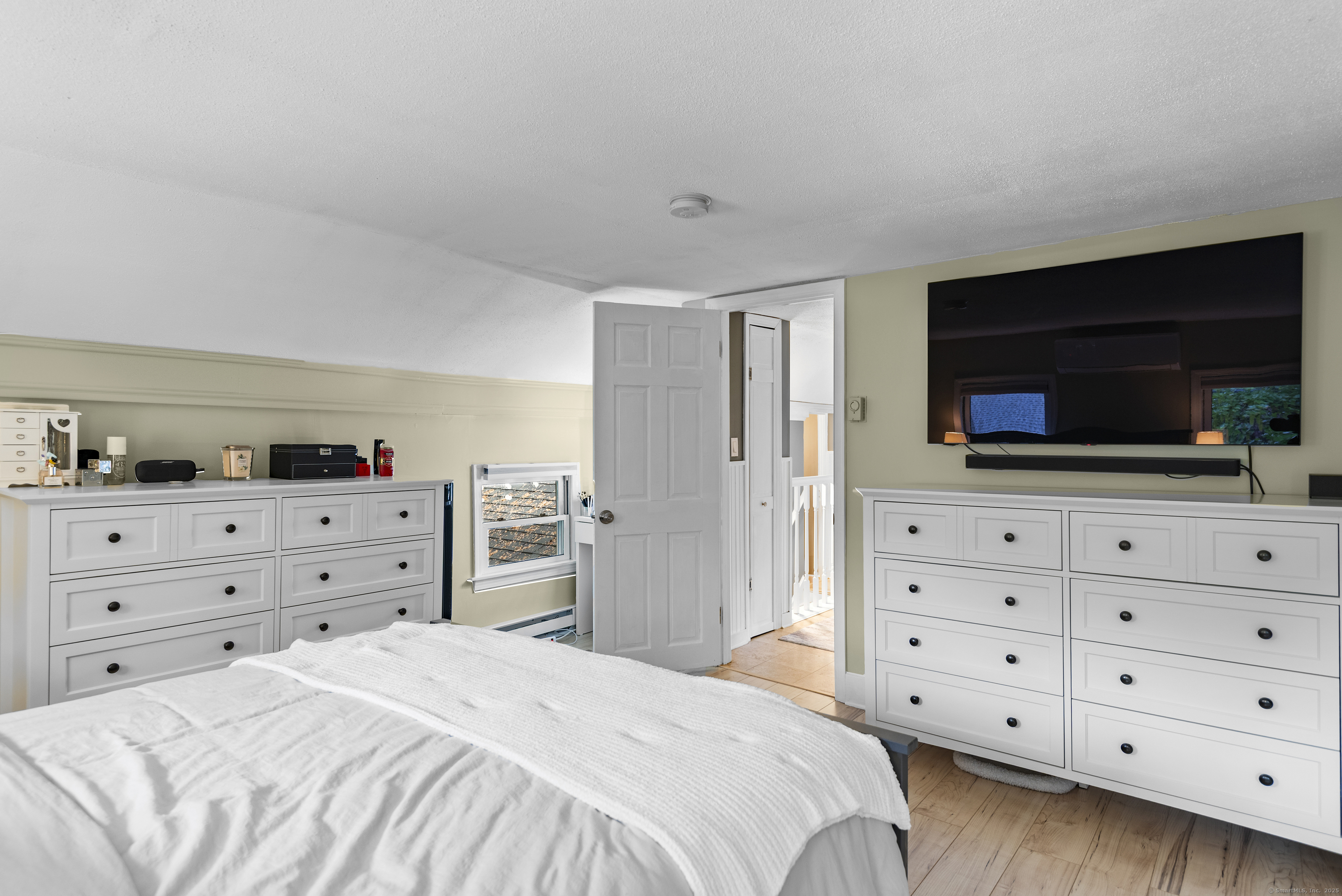 33 Hanover Street, Wallingford, Connecticut image 25