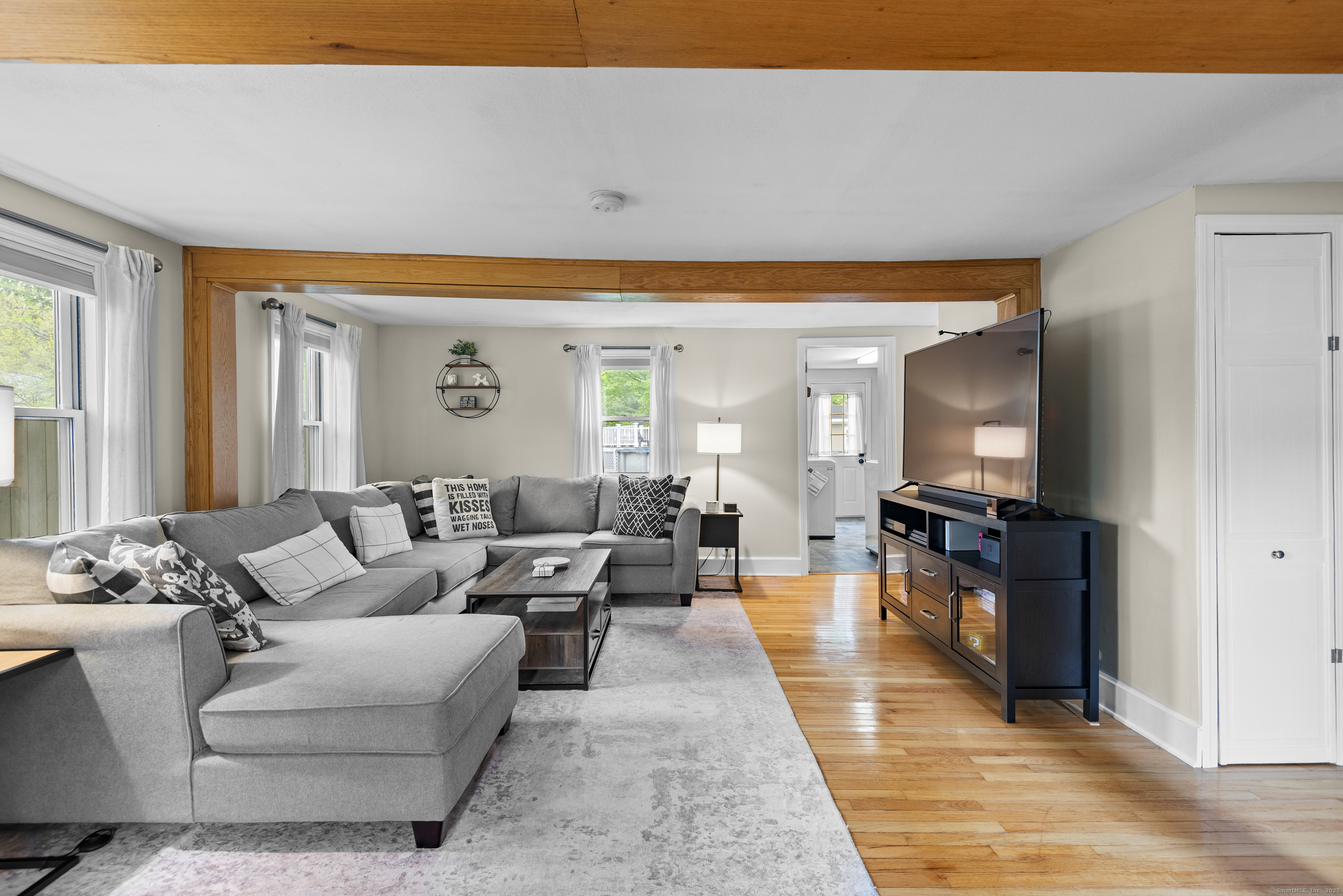 33 Hanover Street, Wallingford, Connecticut image 4