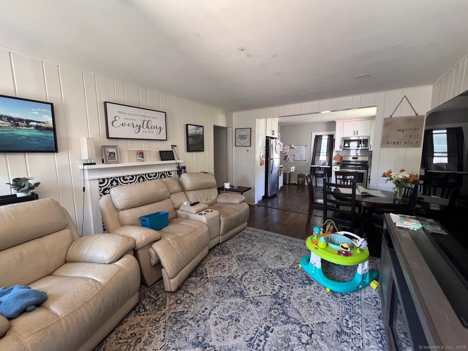 268 Laurel Place