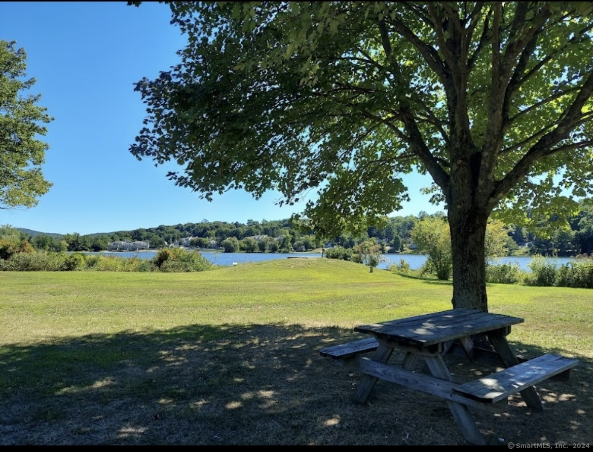 12 Boulevard Drive #27-157, Danbury, Connecticut image 34