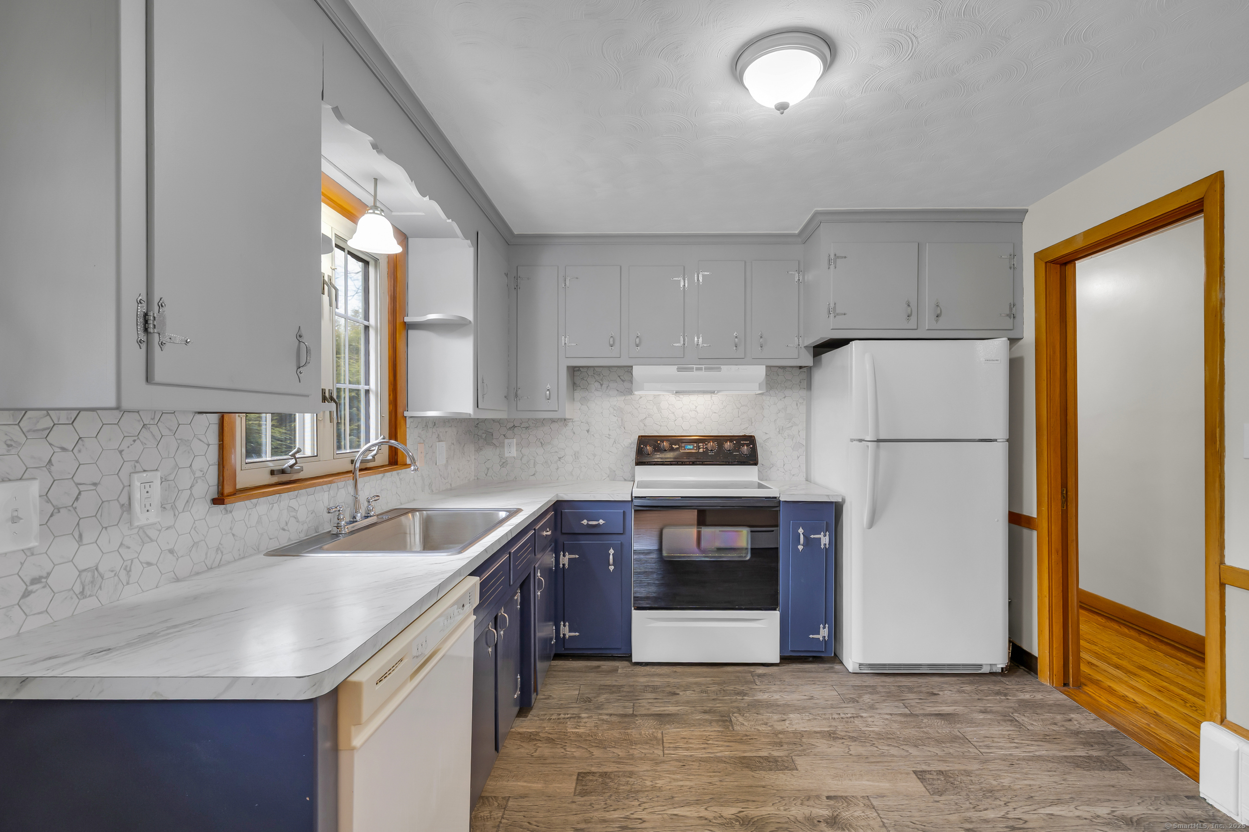 70 Buckingham Street, Manchester, Connecticut image 10