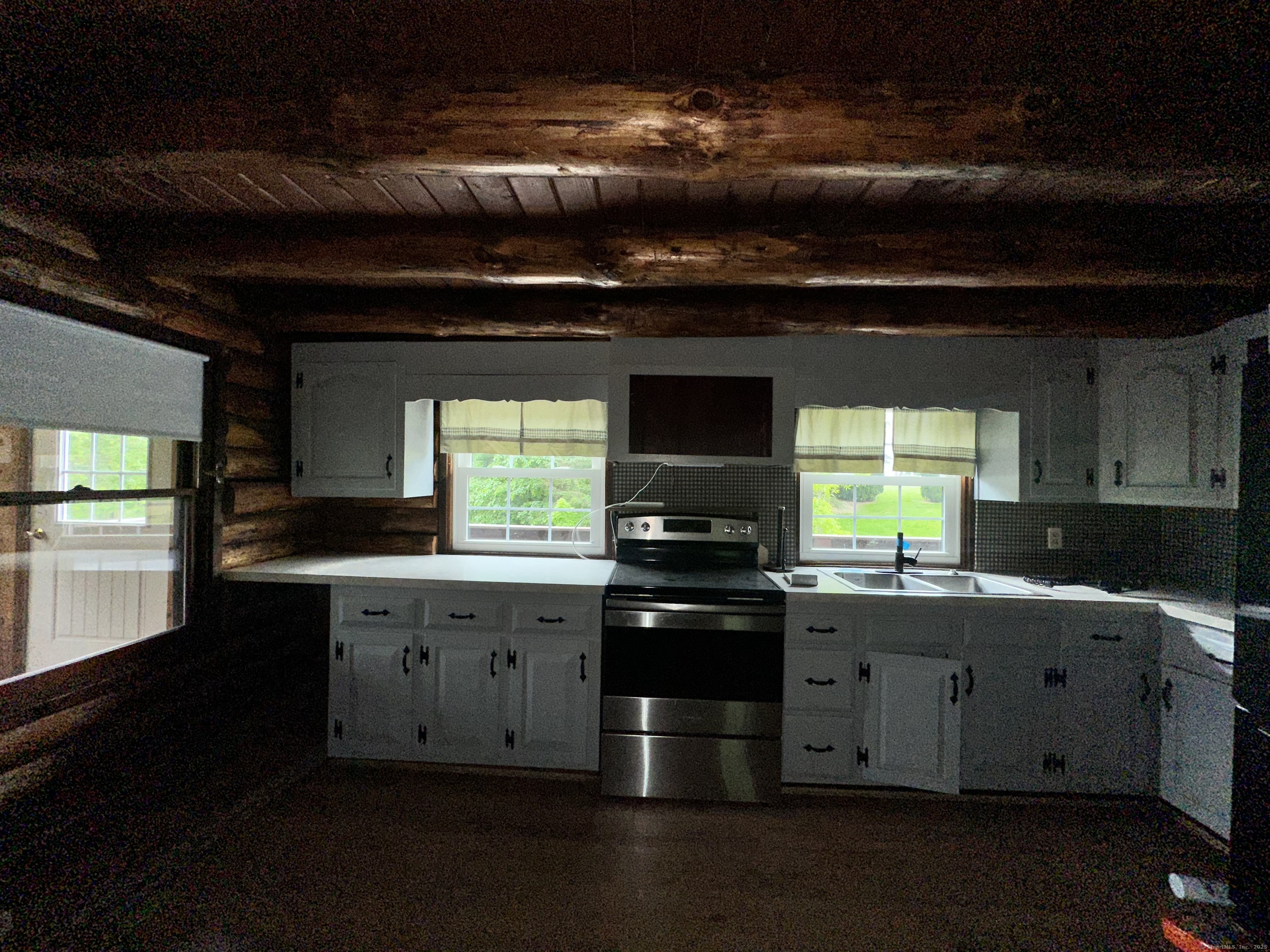 153 N Main Street, East Granby, Connecticut image 5
