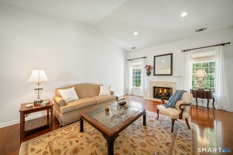 Tiny photo for 5 Worthington Drive #5, Farmington, CT 06032 (MLS # 24218173)
