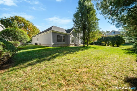 Tiny photo for 5 Worthington Drive #5, Farmington, CT 06032 (MLS # 24218173)