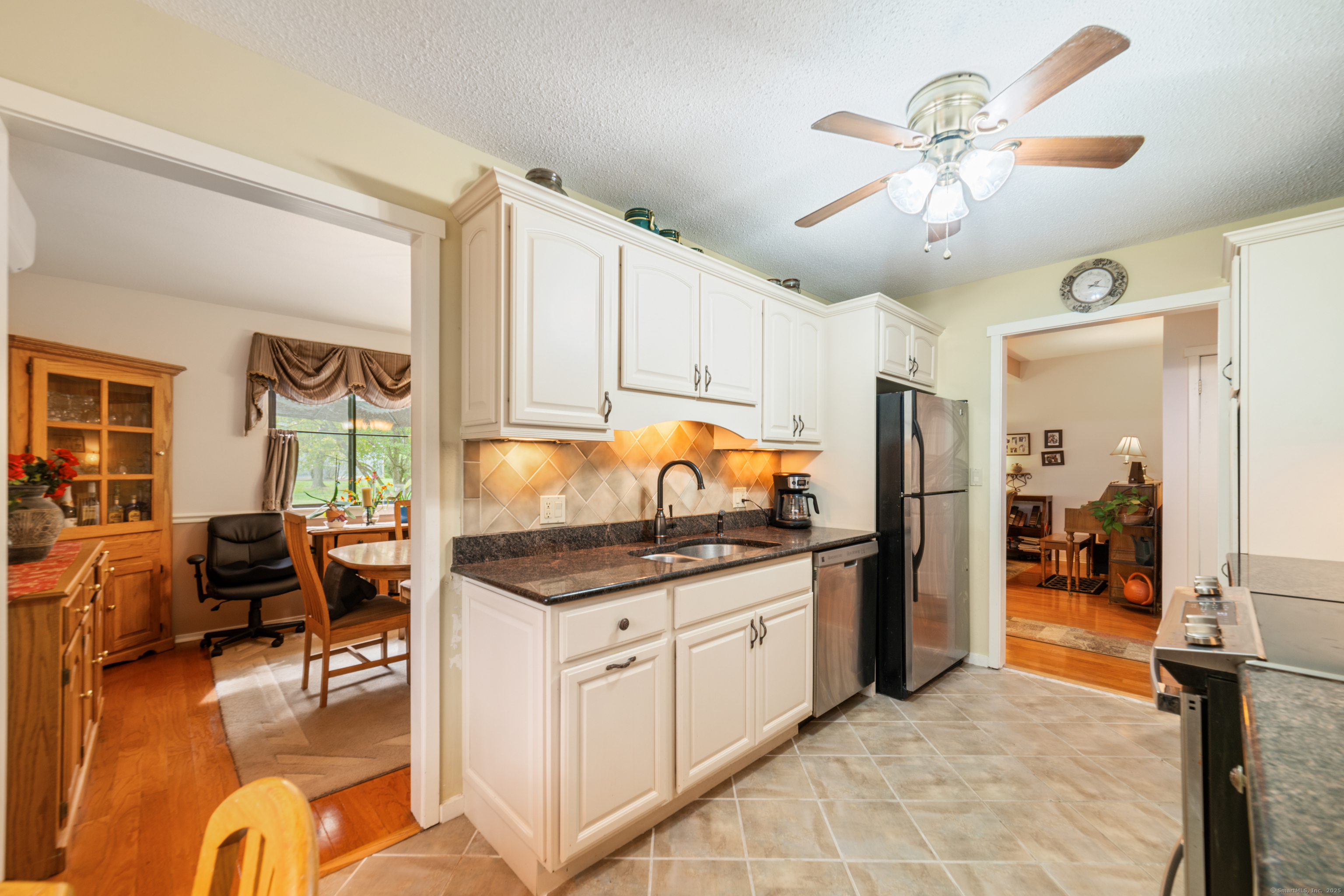 486 Heritage Village Road #A, Southbury, Connecticut image 11