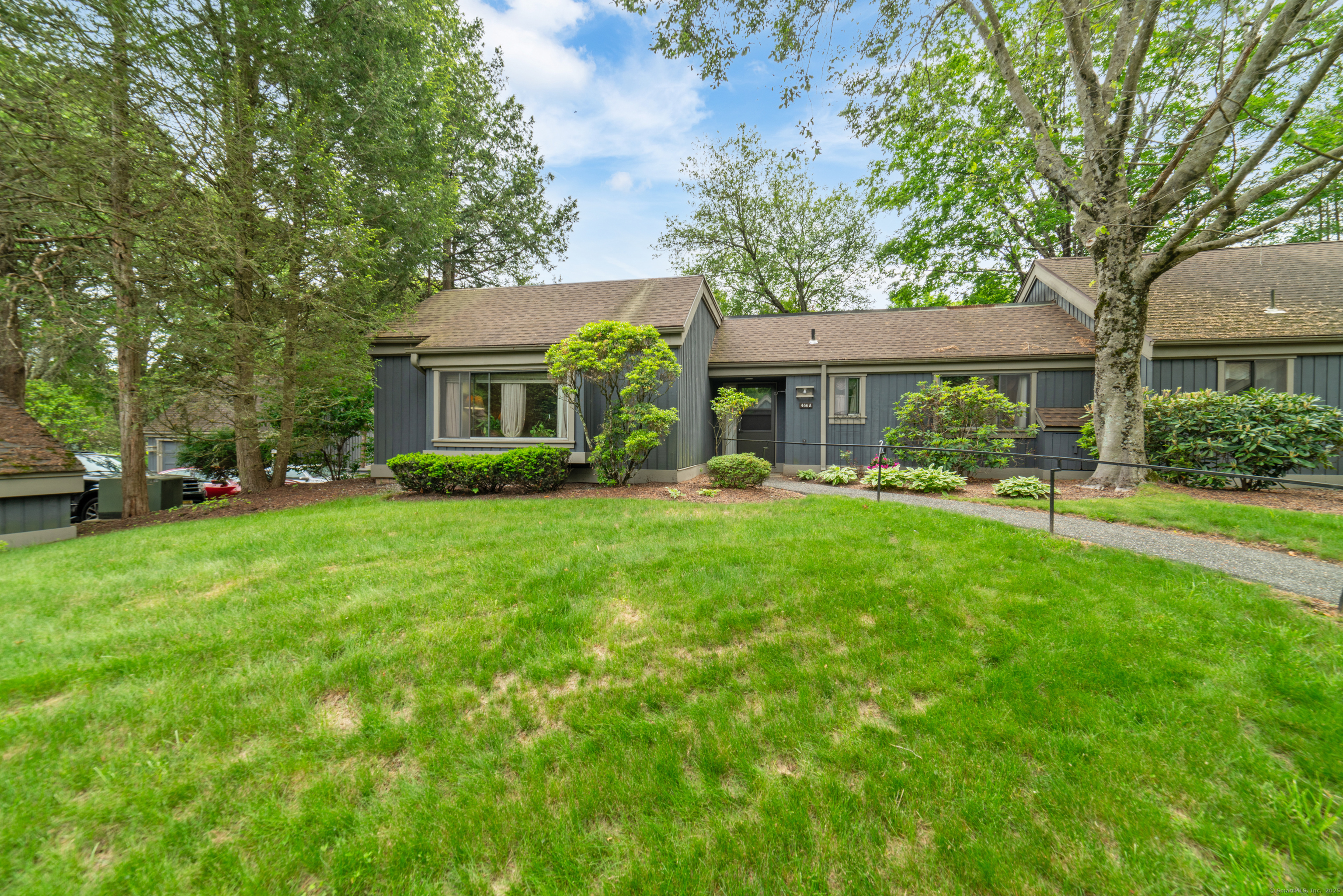 486 Heritage Village A