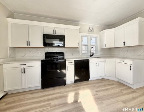 Tiny photo for 365 Putnam Road, Plainfield, CT 06239 (MLS # 24154093)