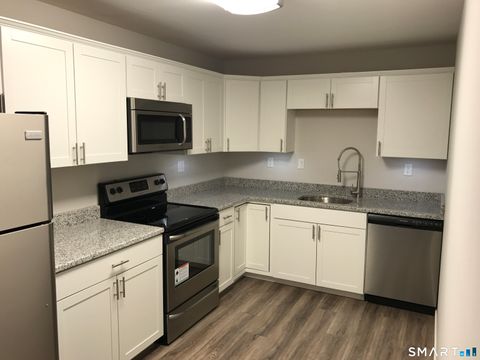 Photo of 1218 Cromwell Hills Drive #1218, Cromwell, CT 06416 (MLS # 24169602)