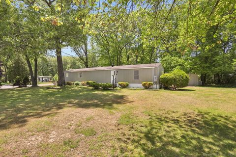 Mobile Home in Prospect CT 54 Sills Avenue.jpg