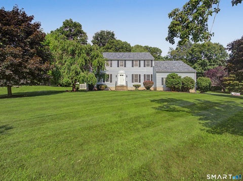 Photo of 33 W Gerald Drive, Manchester, CT 06040 (MLS # 24197675)