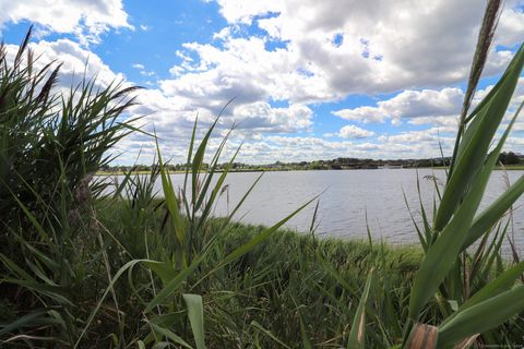 Tiny photo for 300 Harbour Close #R, New Haven, CT 06519 (MLS # 24145845)