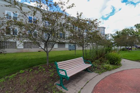 Tiny photo for 300 Harbour Close #R, New Haven, CT 06519 (MLS # 24145845)