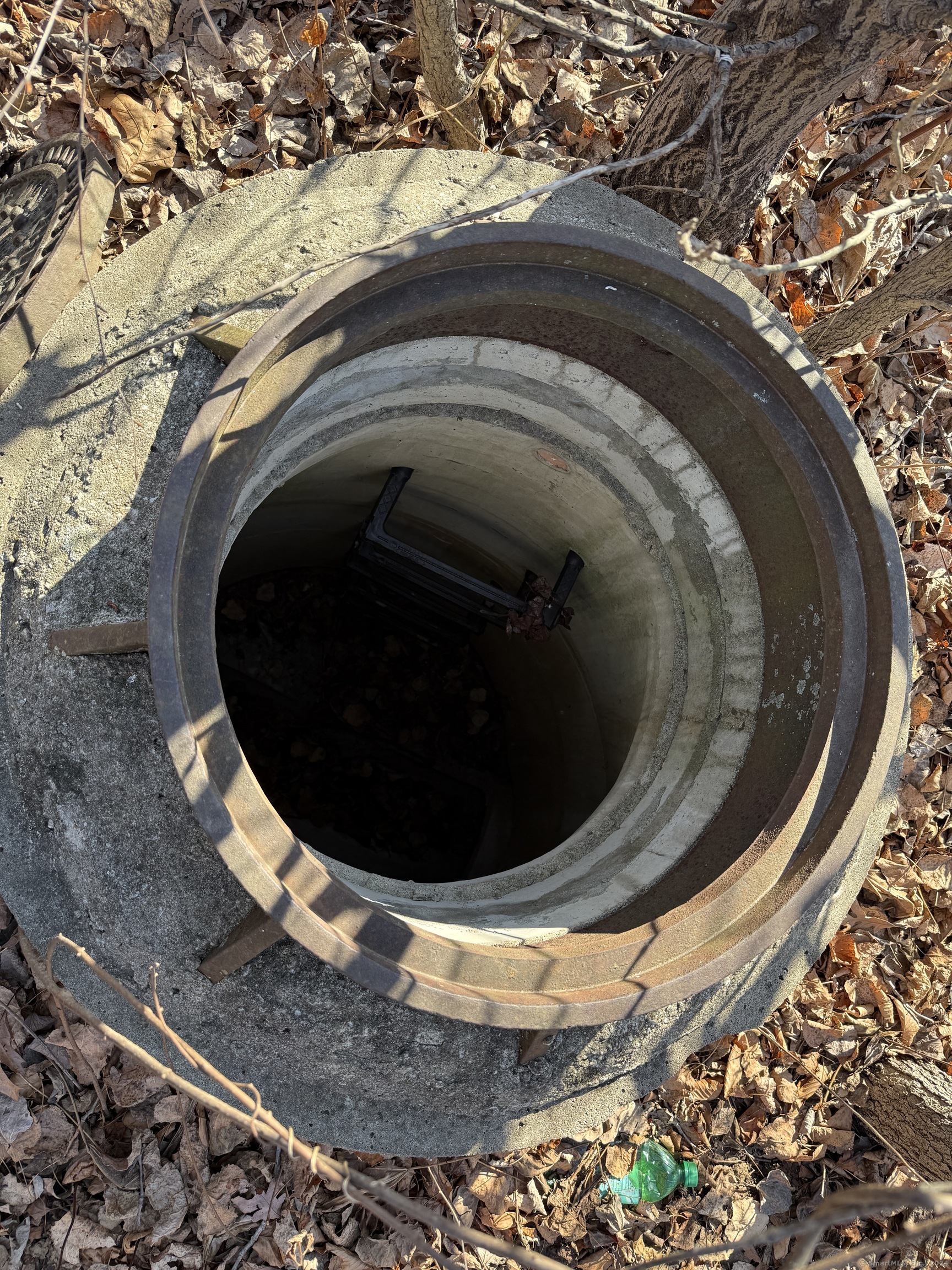 Mill Plain Avenue, Waterbury, Connecticut image 8