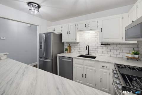 Tiny photo for 11 Byrne Court #D4, Farmington, CT 06032 (MLS # 24196357)