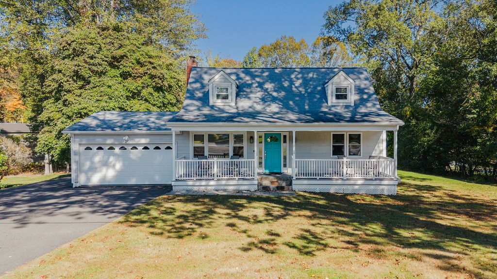 Photo of 60 Lillian Drive, Trumbull, CT 06611 (MLS # 24130002)