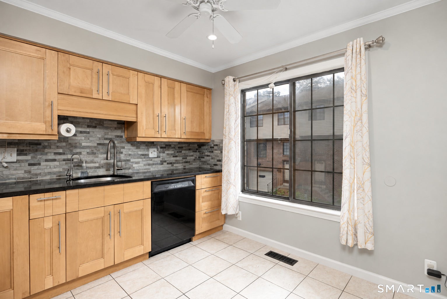 237 Strawberry Hill Avenue 37